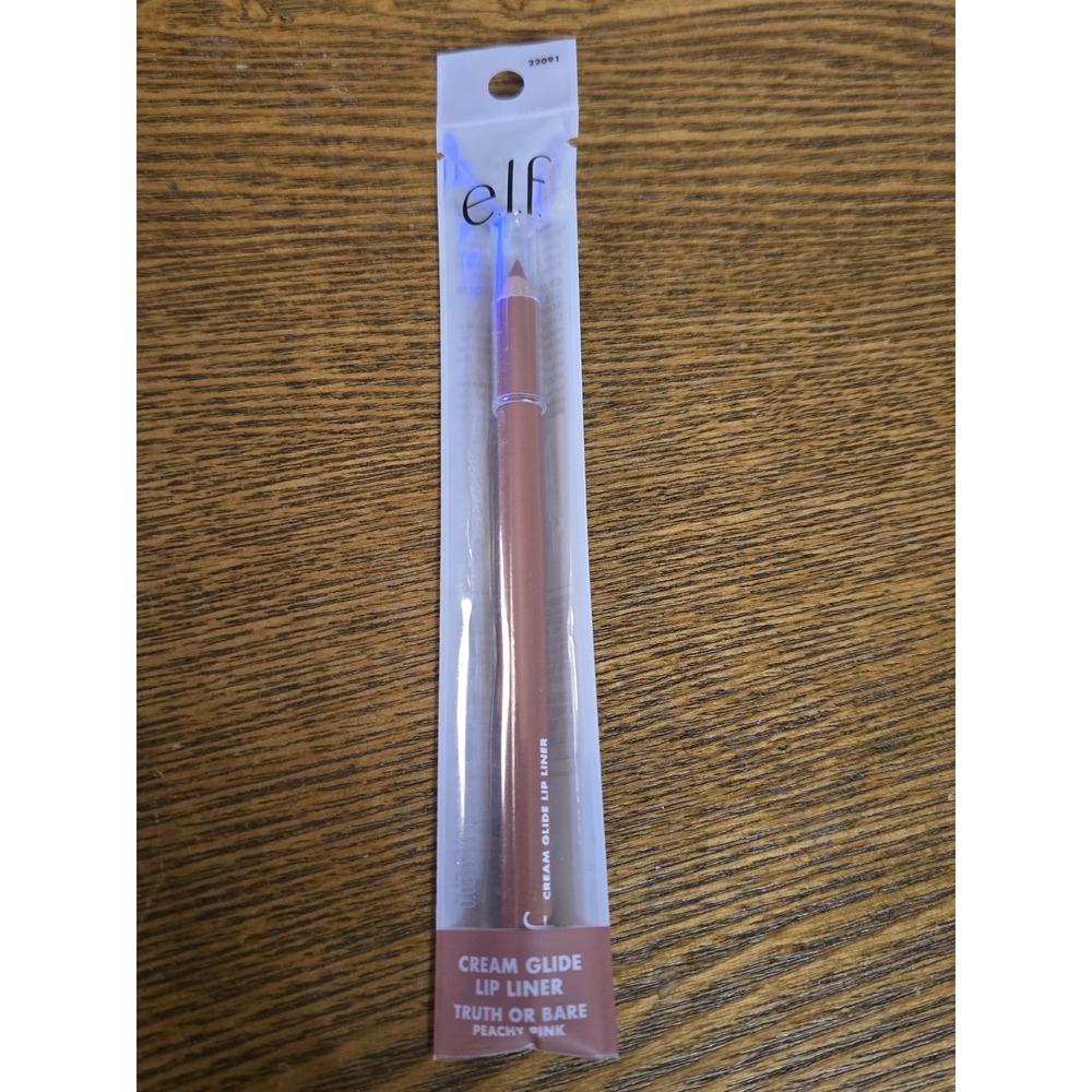 e.l.f. Cream Glide Lip Liner, Highly-Pigmented Pencil For Shaping & Sculpting Li
